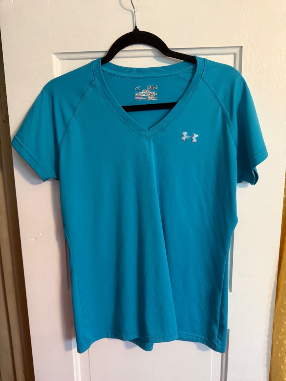 Under Armour Teal V-Neck Short Sleeve Performance Tee